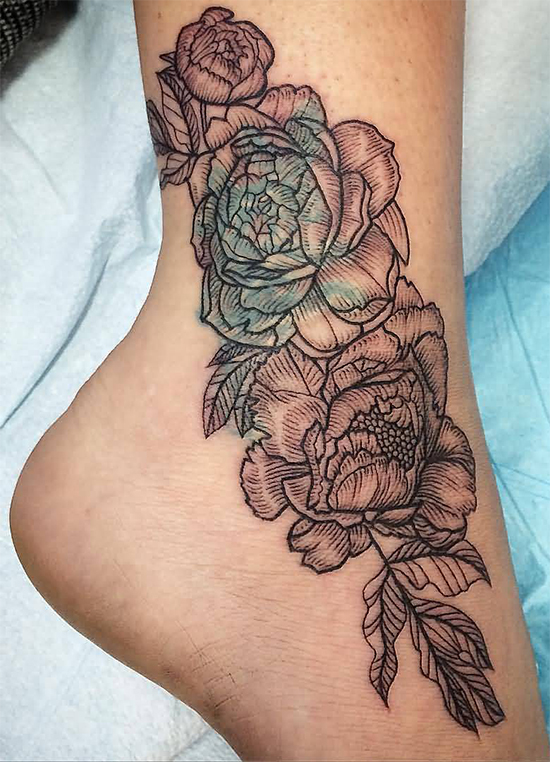 Amazing Dotwork Flowery Tattoo