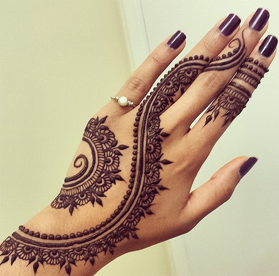 Arabic Mehendi Design For Fingers