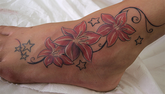 Astonishing Flower Design On Ankle
