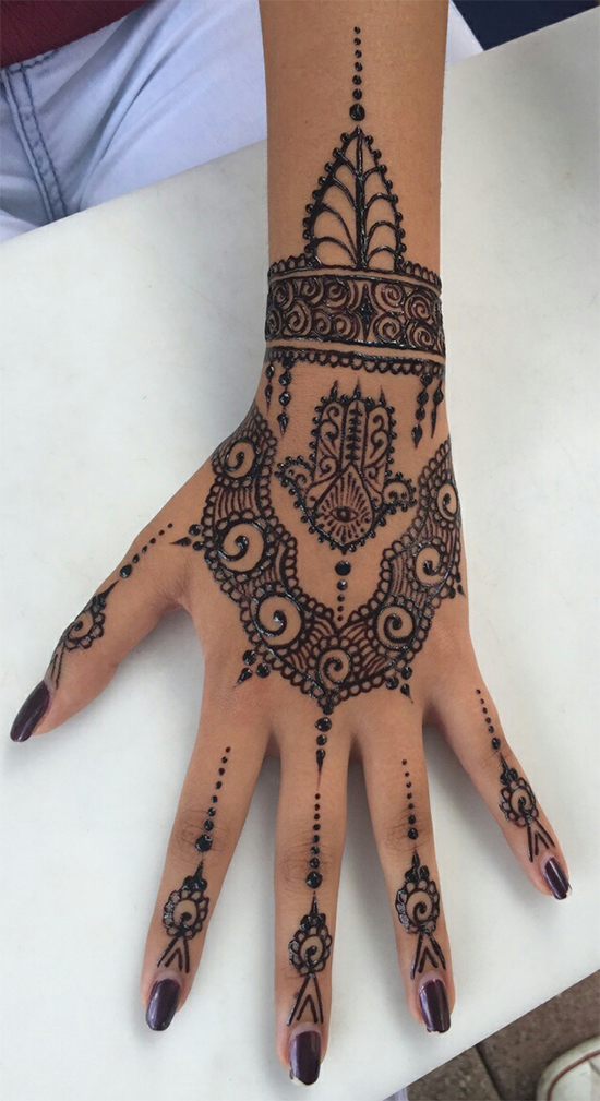 Back Hand Mehendi Design