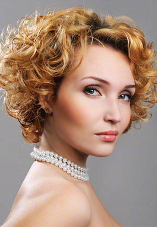 Beautiful Short Hairstyle For Fine Hair