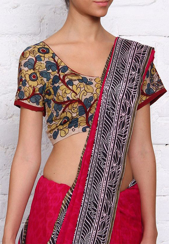 Stylish And Simple Neck Blouse Designs For Cotton Sarees