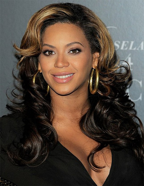 Beyonce Knowles Long Hairstyles Curls With Side Swept Bangs