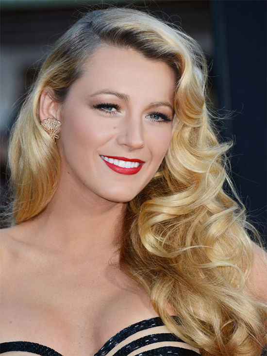 Blake Lively Curly Hair With Bangs