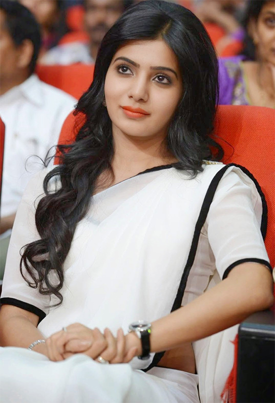 Samantha Looking Elegant In White Saree