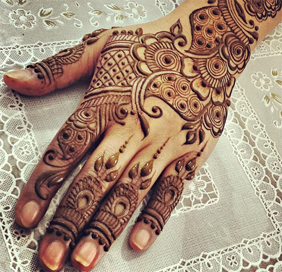 Simple Floral Henna Design On Finger