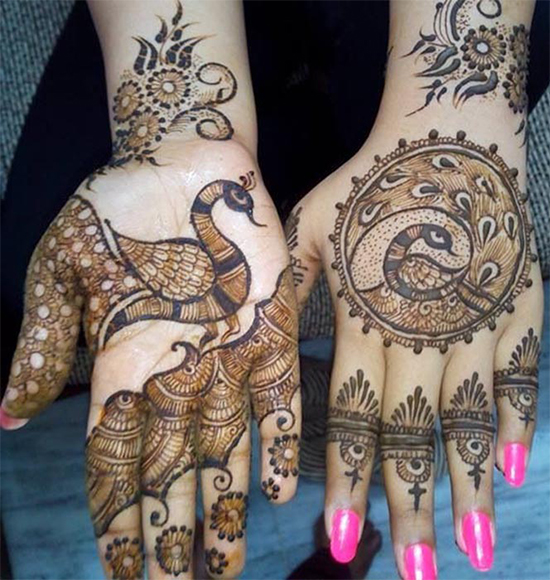 Special Mehandi design for peacock lovers