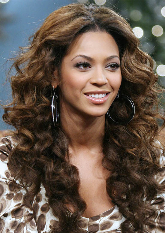 Beyonce Long Curly Hairstyle
