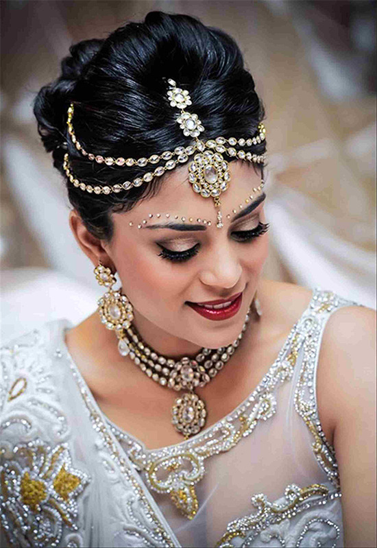 Bridal Puff Hairstyle