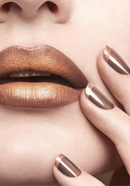 Gold & Brown Lips