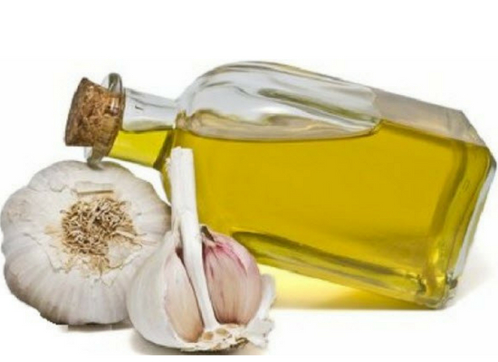 Garlic with olive oil