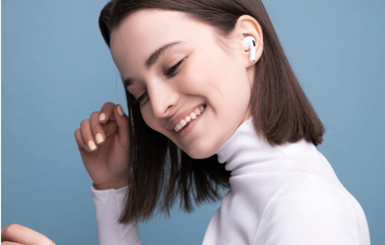 Trendy Bluetooth earbuds with noise cancellation