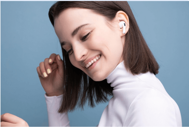 Trendy Bluetooth earbuds with noise cancellation